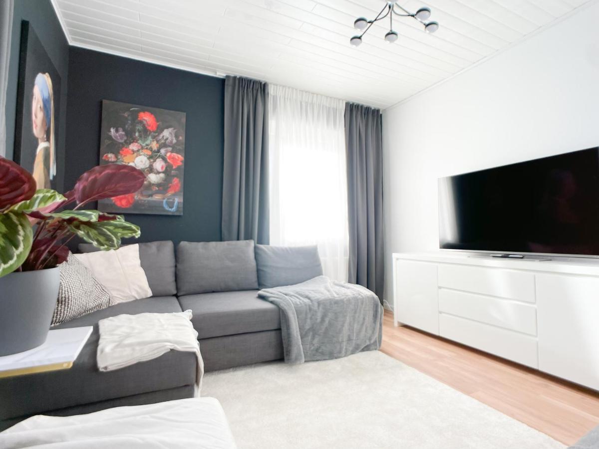 M-Style 01 Apartment Mit Terrasse Und Gasgrill, 24H Self-Check-In, Free Parking, Netflix Nürnberg Exterior foto